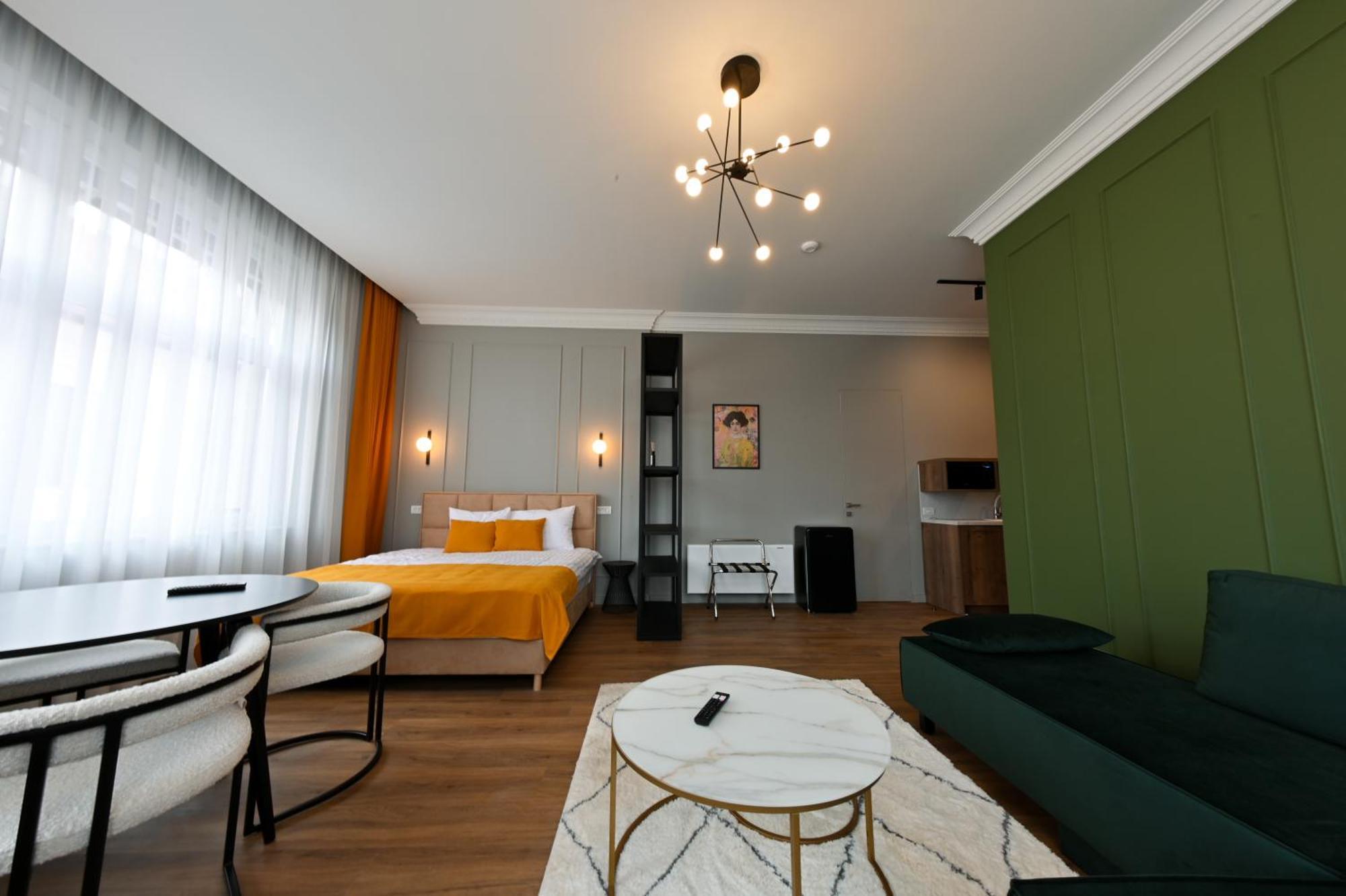 Leda Residence Oradea Exteriör bild